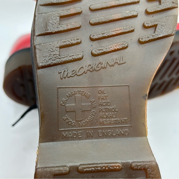 RARE Dr. Martens Vintage MADE IN ENGLISH Bright Red Leather Platform oxfords 5 - Picture 3 of 12